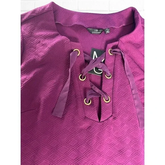 5/$25 Mlle Garbrielle Women's Dress Size 2X Maroon Purple Tie‎ Front Midi - Picture 3 of 7